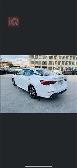 نيسان سنترا